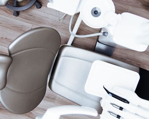chair-dentist-dental-clinic (1)
